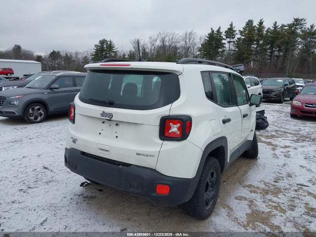 ZACCJBAH9JPH06647 Jeep Renegade Sport 4x4