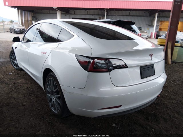 2020 TESLA MODEL 3 5YJ3E1EA2LF645180 Photo 2