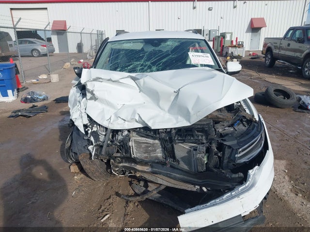 Продажа на аукционе авто 2024 Volkswagen Tiguan 2.0t S, vin: 3VVFB7AX1RM032850, номер лота: 43985630