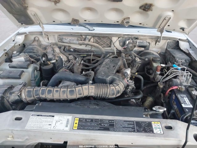 2002 MAZDA B3000 4F4YR16U22TM19632 Photo 9