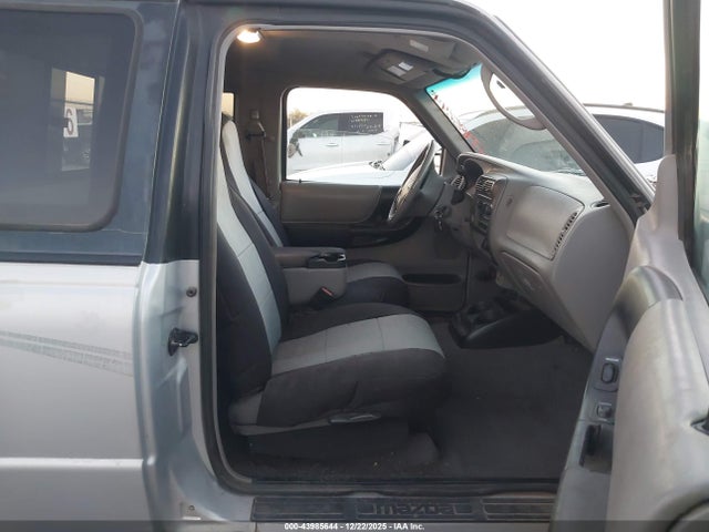 2002 MAZDA B3000 4F4YR16U22TM19632 Photo 4