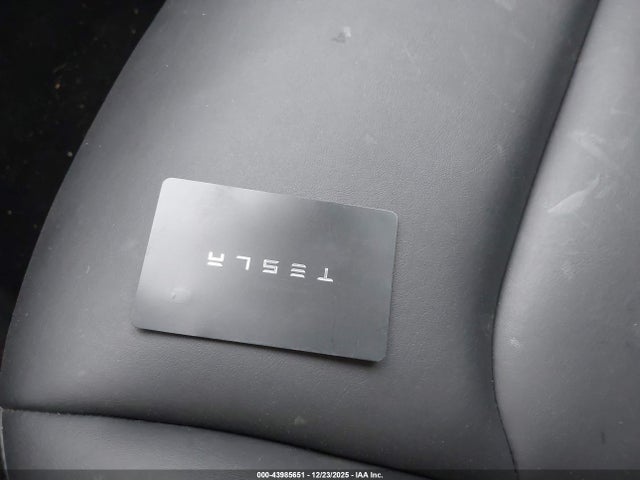 2021 TESLA MODEL Y 5YJYGAEE9MF188291 Photo 10