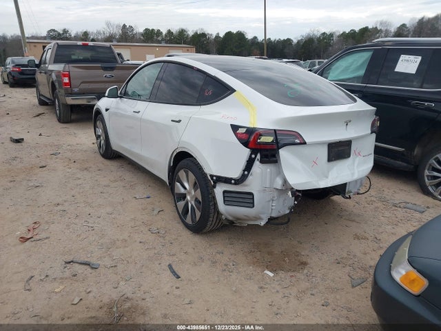 2021 TESLA MODEL Y 5YJYGAEE9MF188291 Photo 2