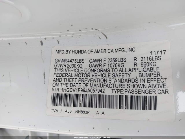 1HGCV1F96JA057942 Honda Accord Touring