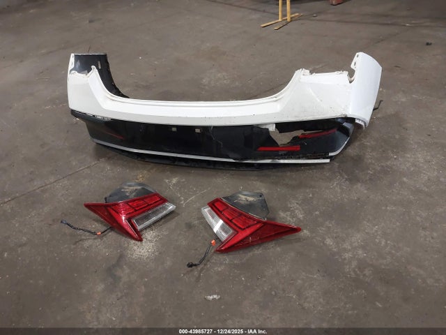 Hyundai ELANTRA SEL 2024 KMHLS4DG0RU644492 Image 12