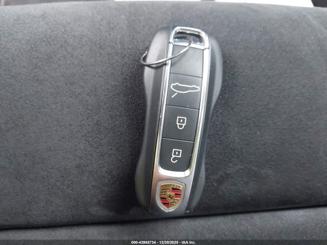 2023 PORSCHE PANAMERA WP0AG2A75PL135619 Photo 10