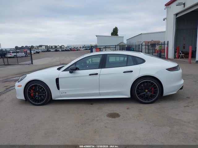WP0AG2A75PL135619 Porsche Panamera Gts