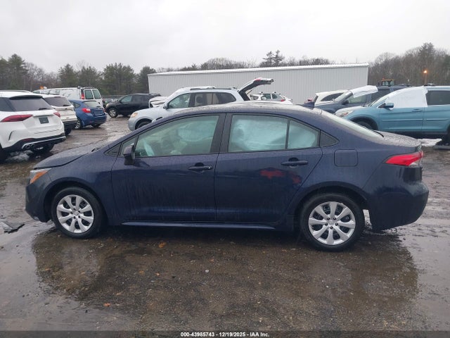 Toyota COROLLA LE 2025 5YFB4MDEXSP303287 Image 15