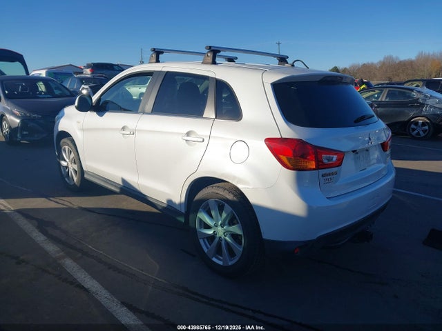 2014 MITSUBISHI OUTLANDER SPORT 4A4AR4AU1EE019582 Photo 2