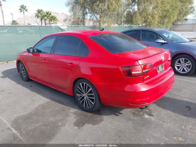 3VWD17AJ3GM231025 Volkswagen Jetta 1.8t Sport