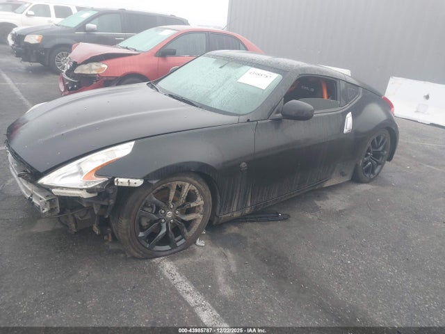 43985787 :رقم المزاد ، JN1AZ4EH9HM951062 vin ، 2017 Nissan 370z Nismo/nismo Tech/sport/sport Tech/touring مزاد بيع