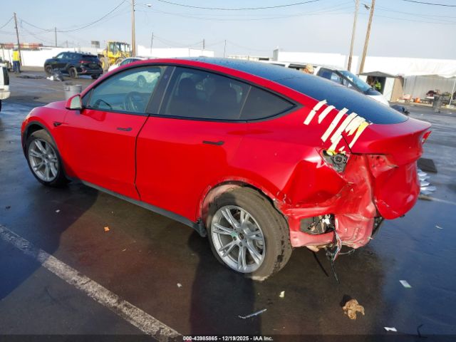 2021 TESLA MODEL Y 5YJYGDEEXMF199138 Photo 2