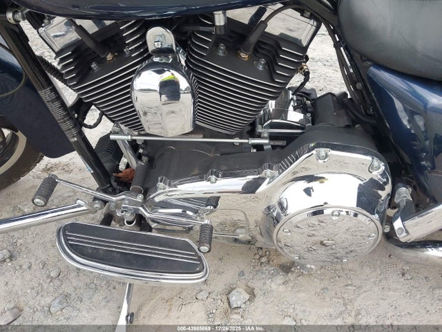 2009 HARLEY-DAVIDSON FLHX 1HD1KB41X9Y630165 Photo 8