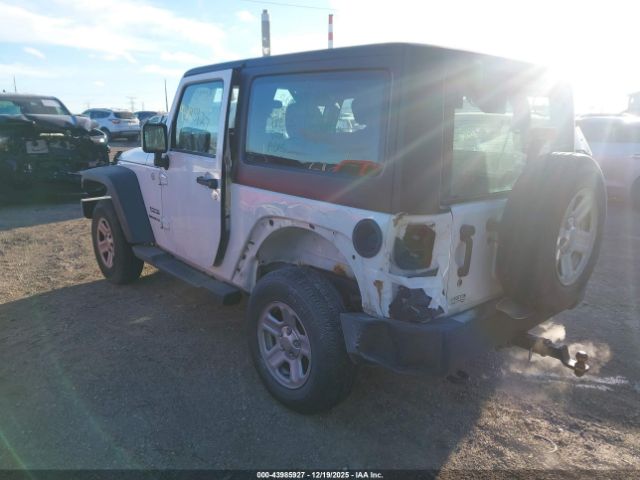 2015 JEEP WRANGLER 1C4AJWAG5FL684261 Photo 2