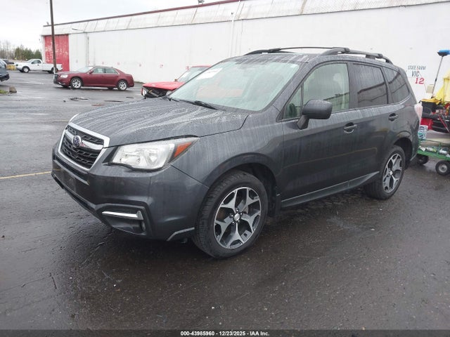 JF2SJAGC0HH585690 Subaru Forester 2.5i Premium
