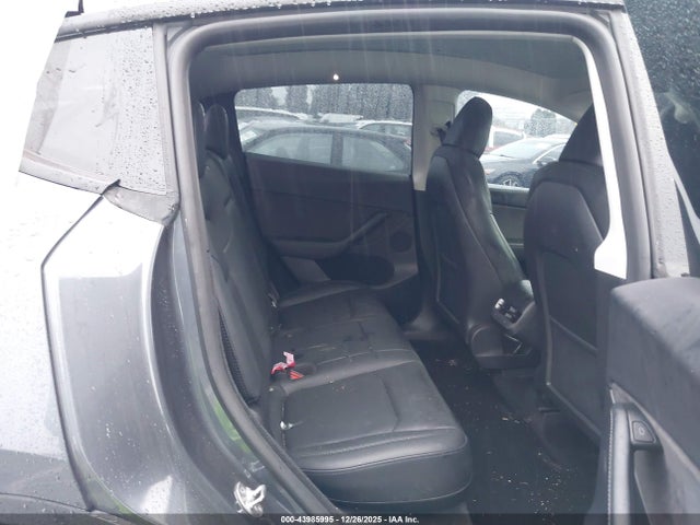 2023 TESLA MODEL Y 7SAYGDEE0PF802993 Photo 7