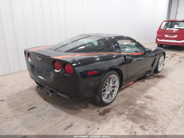 2006 CHEVROLET CORVETTE 1G1YY26U565120866 Photo 3