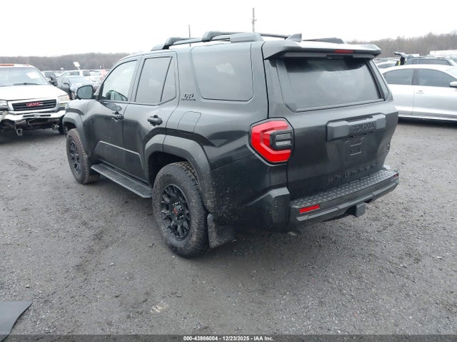 Toyota 4runner Trd Off Road Premium 2025 JTEVA5BR8S5044986 Image 3