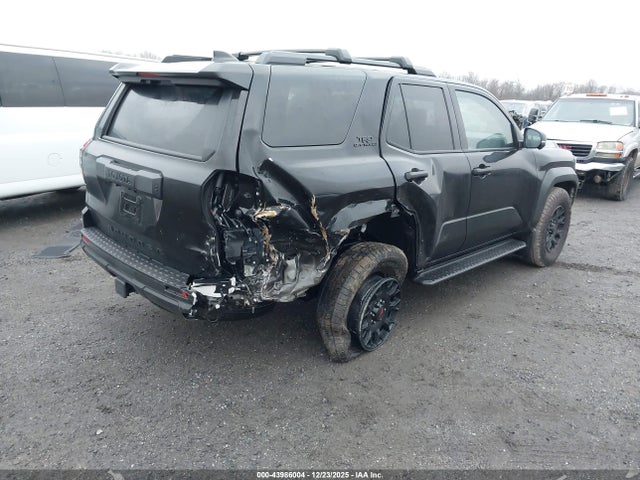 Toyota 4runner Trd Off Road Premium 2025 JTEVA5BR8S5044986 Image 4