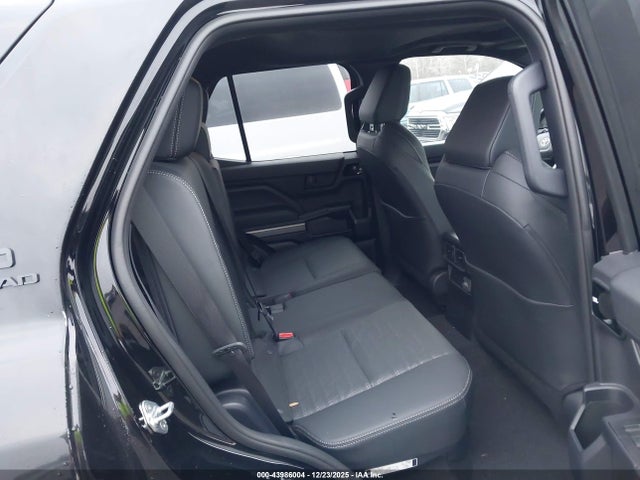 Toyota 4runner Trd Off Road Premium 2025 JTEVA5BR8S5044986 Image 8