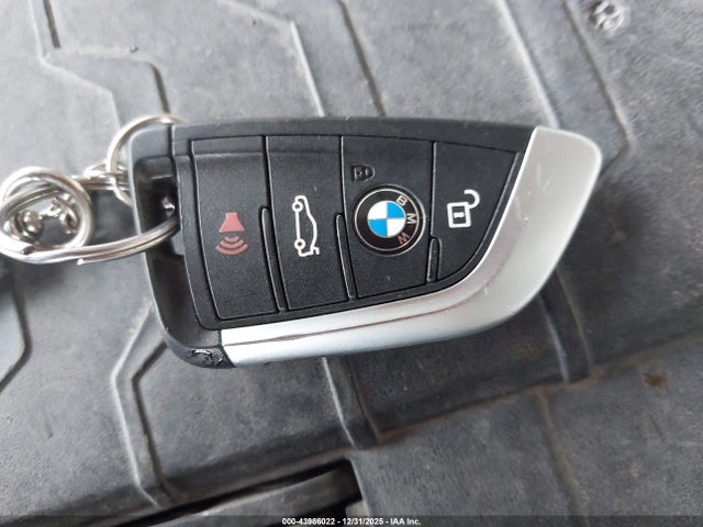 WBXHU7C39H5H32847 BMW X1 Sdrive28i