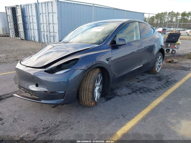 Продажа на аукционе авто 2023 Tesla Model Y, vin: 7SAYGDEE6PF892294, номер лота: 43986030