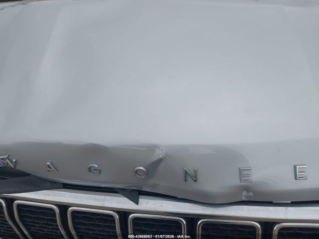 2022 JEEP WAGONEER 1C4SJVBT8NS144515 Photo 9