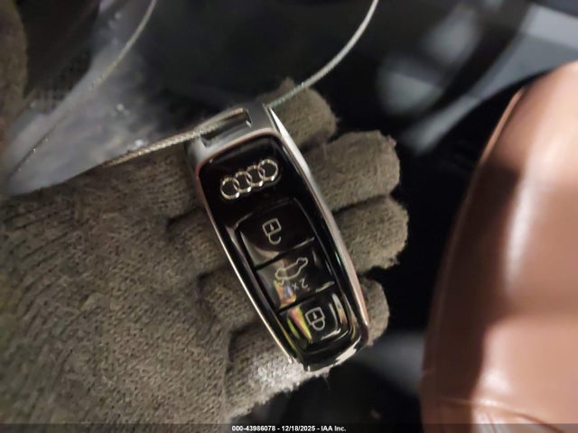 2020 AUDI Q8 WA1BVAF15LD008957 Photo 10