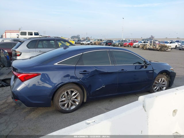 4T1A21FB1LU014916 Toyota Avalon Hybrid Xle