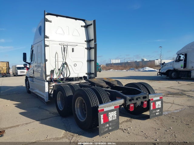 3AKJHHDR3PSNZ3671 Freightliner Detroit Diesel Dd15