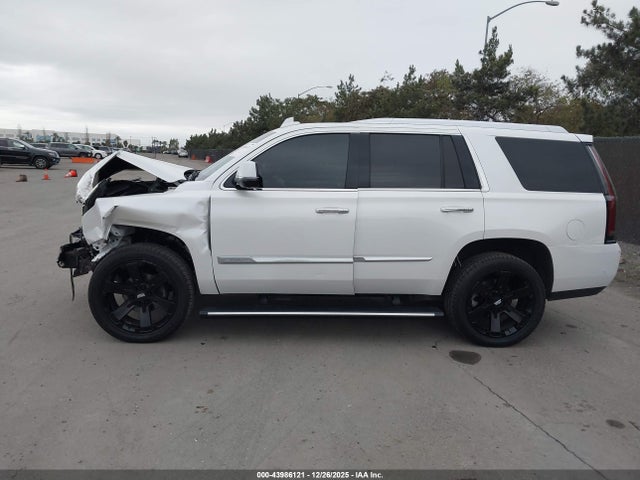 Cadillac Escalade Platinum 2018 1GYS4DKJ2JR288556 Image 15