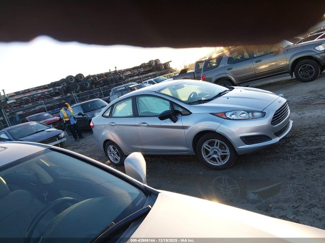 3FADP4BJ2KM115473 Ford FIESTA SE