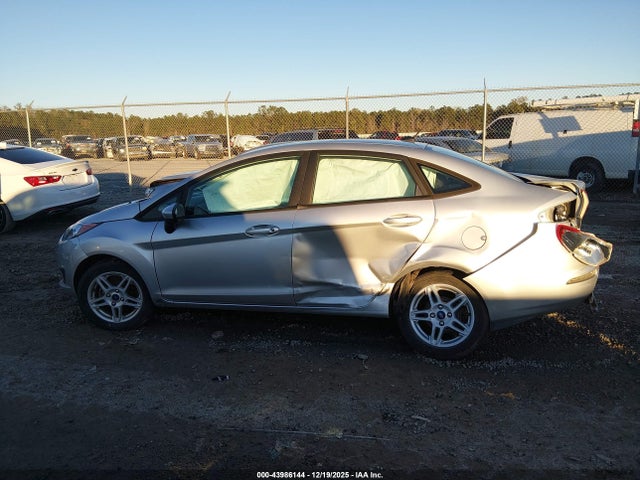 3FADP4BJ2KM115473 Ford FIESTA SE