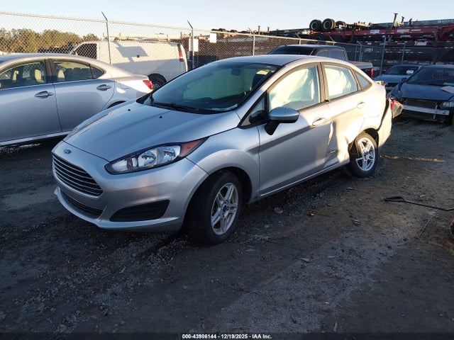 3FADP4BJ2KM115473 Ford FIESTA SE