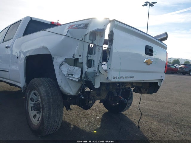 1GC1KWEG3FF162752 Chevrolet Silverado 2500hd Ltz