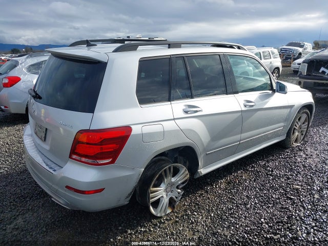 WDCGG8JB0FG369928 Mercedes-Benz Glk 350 4matic