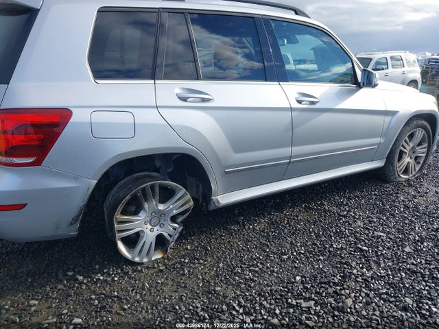 WDCGG8JB0FG369928 Mercedes-Benz Glk 350 4matic