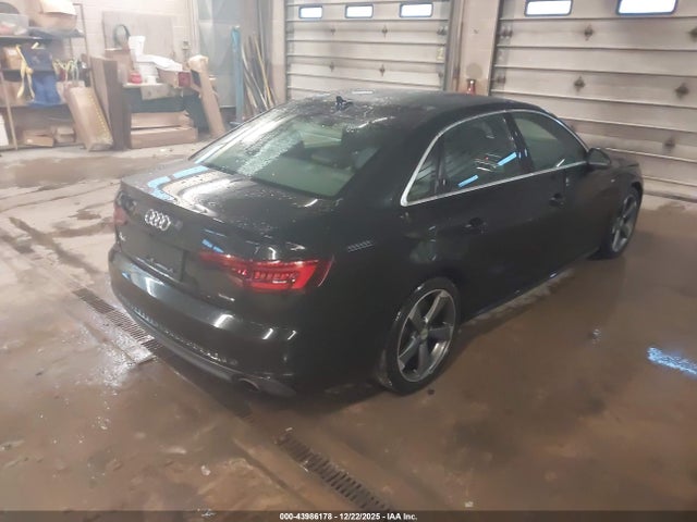 2018 AUDI A4 WAUENAF46JA118702 Photo 3