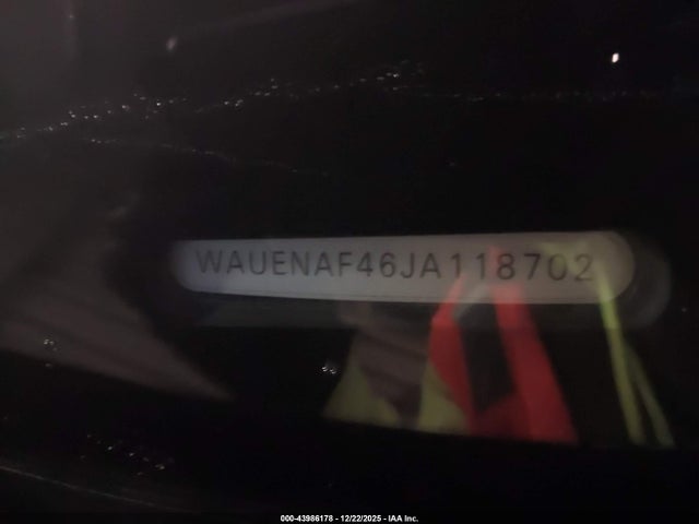 2018 AUDI A4 WAUENAF46JA118702 Photo 8