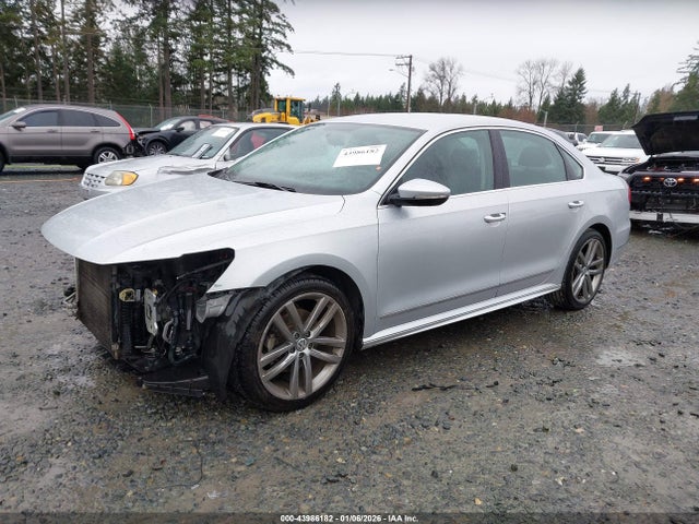 1VWAT7A32GC053222 Volkswagen Passat 1.8t R-line