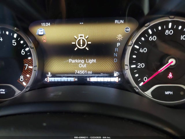 2021 JEEP RENEGADE ZACNJDD19MPM50692 Photo 6