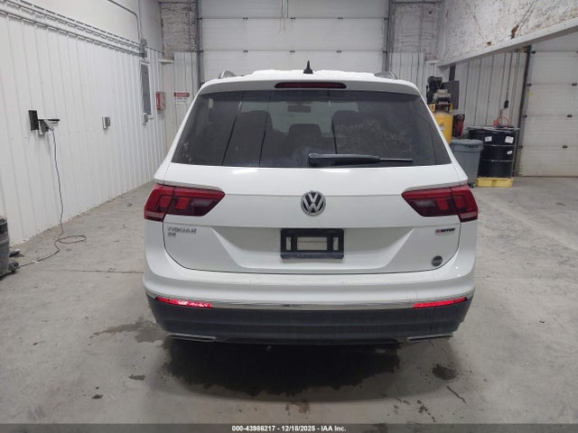 3VV2B7AX3LM055004 Volkswagen Tiguan 2.0t Se/2.0t Se R-line Black/2.0t Sel