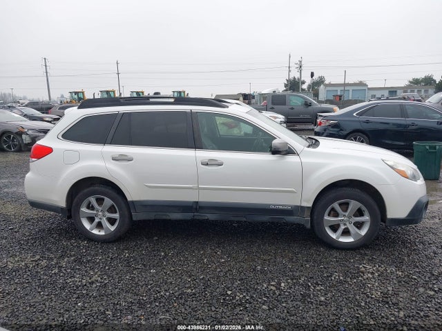 Subaru Outback 2.5i Limited 2014 4S4BRBPC8E3262165 Image 14