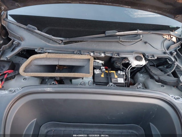 2021 TESLA MODEL Y 5YJYGDEDXMF114032 Photo 9