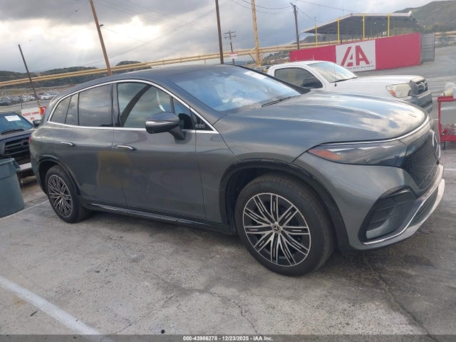 4JGDM4EB9PA003017 Mercedes-Benz Eqs 580 Suv 4matic