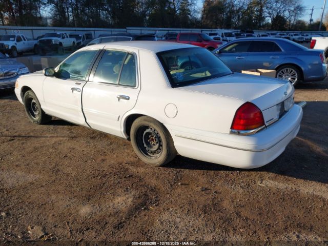 1999 FORD CROWN VICTORIA 2FAFP73W6XX126038 Photo 2