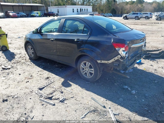 1G1JC5SH0F4182305 Chevrolet Sonic Lt Auto