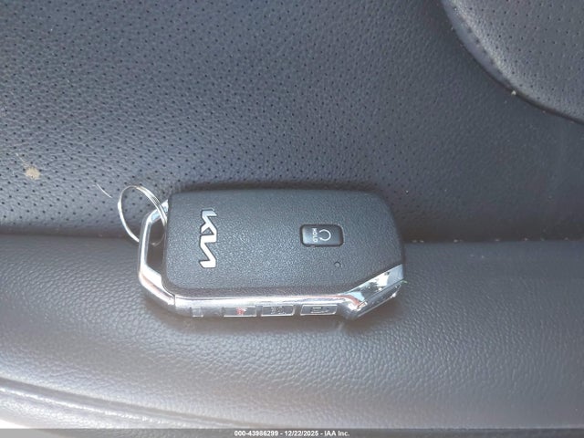2024 KIA SPORTAGE PLUG-IN HYBRID KNDPYDDH6R7137477 Photo 10