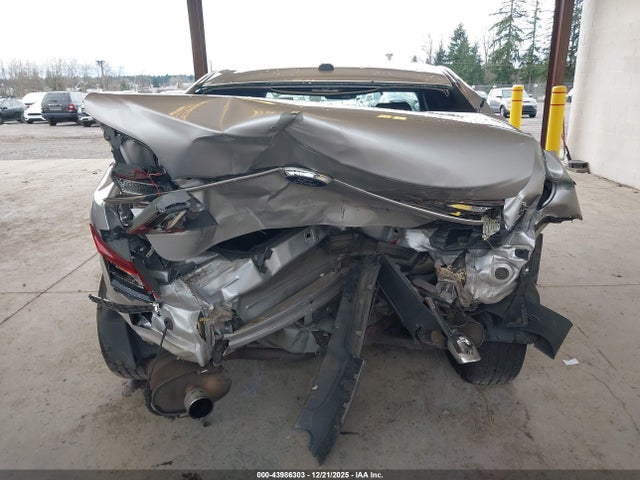 Ford Taurus Limited 2015 1FAHP2F98FG142912 Image 17