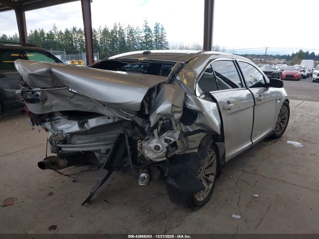 Ford Taurus Limited 2015 1FAHP2F98FG142912 Image 4